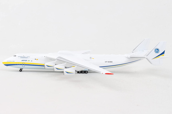 Herpa Antonov Airlines AN-225 Mriya Diecast Model 1/400 562287