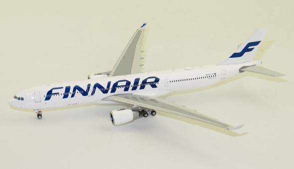 Phoenix Finnair Airbus A330-300 OH-LTT 1/400