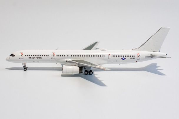 NG Models US Air Force Boeing C-32B 99-6143 1/400 53167