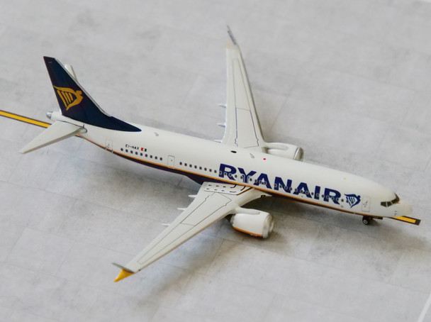 Ryanair Boeing 737 MAX 8-200 EI-HAX 1/400