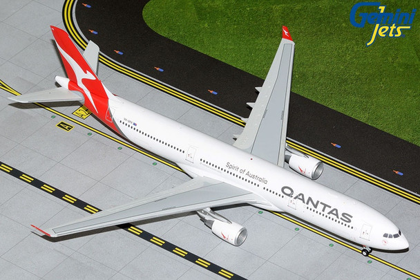 GeminiJets Qantas Airbus A330-300 VH-QPH 1/200 G2QFA1191