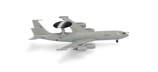 Herpa Boeing E-3D Sentry AEW.1 – No. 8 Squadron, RAF Waddington - Operation Shader, RAF Akrotiri – ZH101 1/500