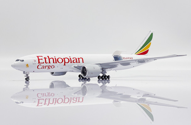 JC Wings Ethiopian Cargo Boeing 777-200F "Interactive Series" ET-AWE 1/400