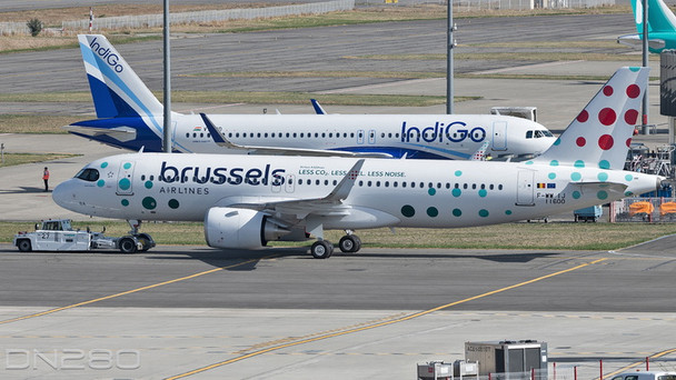 Phoenix Brussels Airlines Airbus A320Neo OO-SBA 1/400