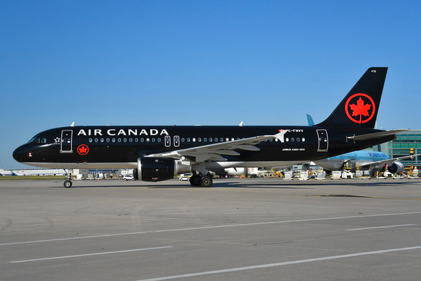 Phoenix Air Canada Airbus A320 C-FNVV 1/400