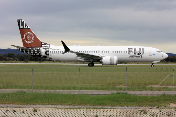 Phoenix Fiji Airways Boeing 737-8Max DQ-FAH 1/400