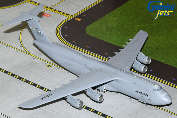 GeminiJets USAF C-5M Super Galaxy 84-0060 Travis Air Force Base 1/200 G2AFO1134