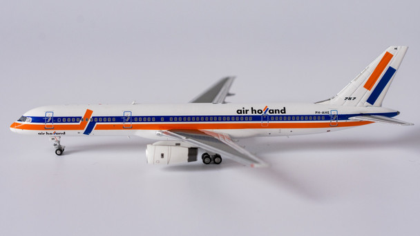 NG Models Air Holland Boeing 757-200 PH-AHE 1/400 NG53095