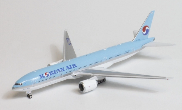 Phoenix Korean Air Boeing 777-200ER HL7766 1/400