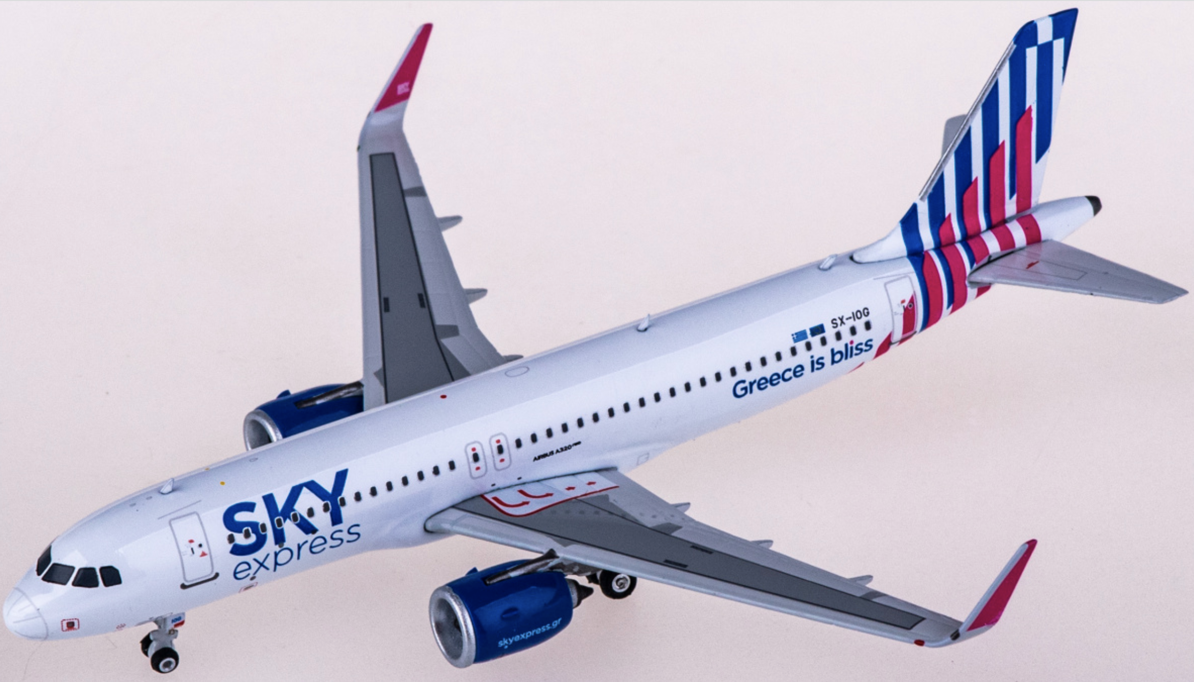 Phoenix Sky Express Airbus A320Neo SX-IOG 1/400 - Aircraft Model Store