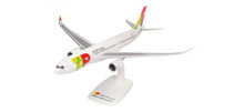 Herpa TAP Air Portugal Airbus A330-900neo Snap-fit 1/250