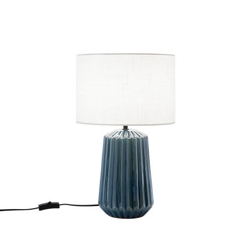 Lampada da tavolo KIOWA in ceramica ottanio plissettata con paralume in tessuto 46 cm. Lampada da tavolo KIOWA in ceramica ottanio plissettata con paralume in tessuto 46 cm.