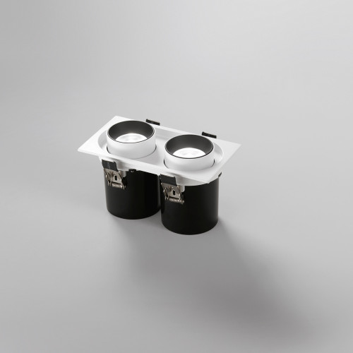 Faretto ad incasso Outsider con struttura in alluminio - Funzione CCT 2X15W