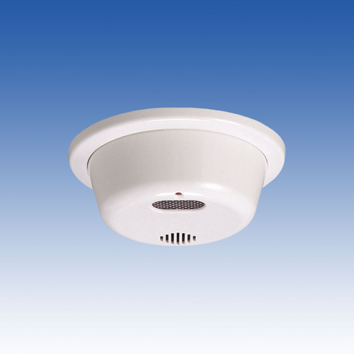 TAKEX | 33' Ultraviolet Flame Sensor, Ceiling mount,"Snap in Base", Battery 3V or External Power 9 - 30VDC, NPN Open Collector Output N/O | FS-1000E