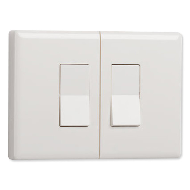 Rocker style, Dbl Gang Z-Wave Plus Smart light switch controller, Lithium Powered