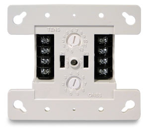 Intelligent Rotary-Addressable Form C Contact Relay Module for FX Series FACP