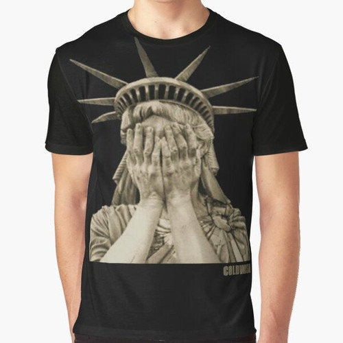 Lady Liberty graphic t-shirt featuring the iconic Statue of Liberty