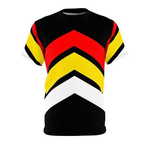 Bold and dynamic abstract graphic stripe pattern t-shirt