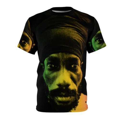 Reggae inspired t-shirt featuring kalonji dreadlocks and rastafarian symbolism
