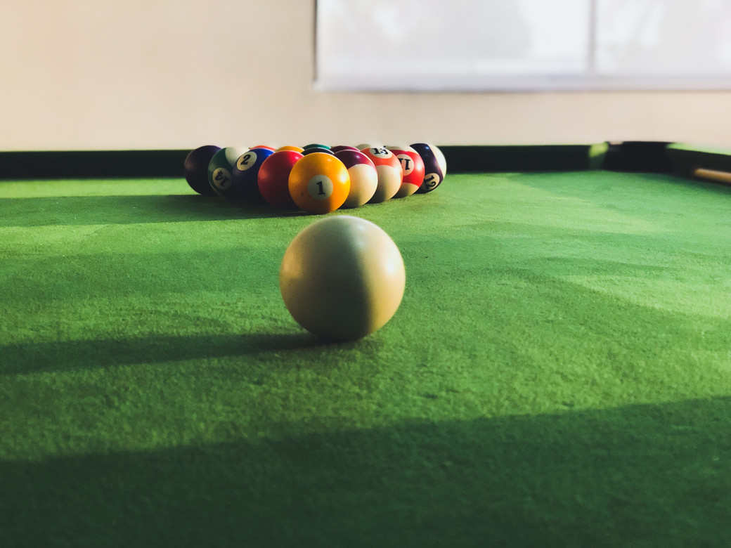 How to Choose the Best Pool Table to Buy