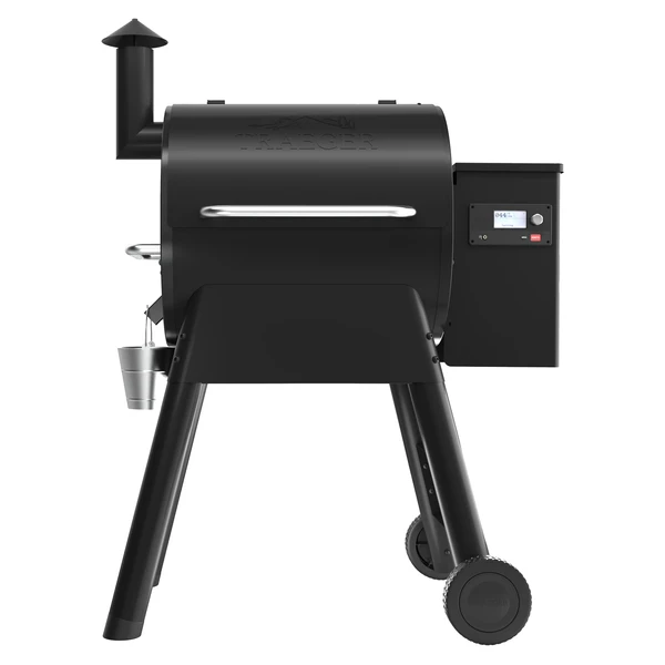 Front view of Traeger Pro Series 575 Grill.