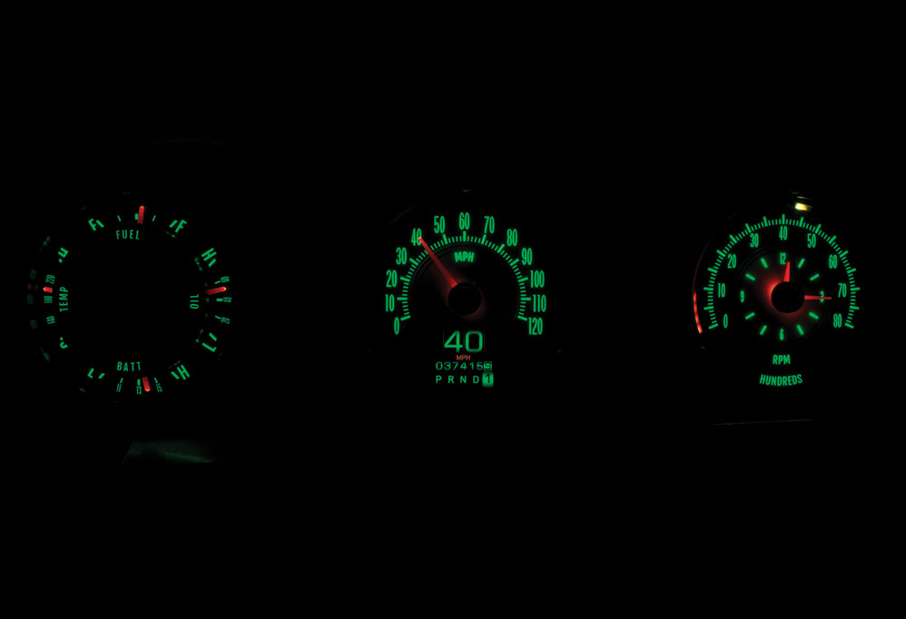Dakota Digital 1970-72 OldsmobileCutlass 442 Retrotech Analog Dash