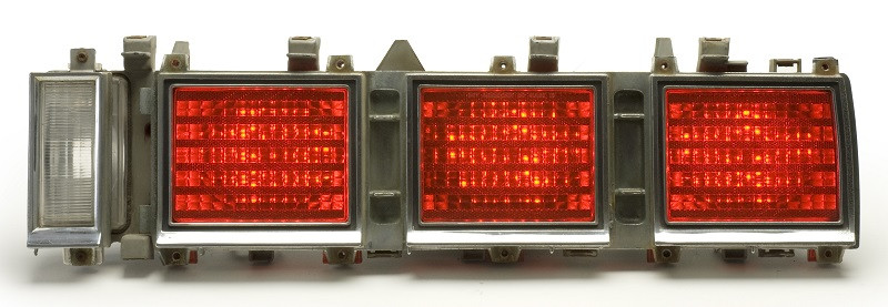 PARISOTTO ビンテージライト Dakota Digital 83 84 Pontiac Parisienne LED Replacement Tail