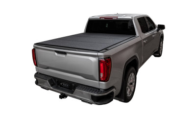 Access LOMAX Tri-Fold Cover 2016-2022 Toyota Tacoma - 5ft Short Bed (w/o OEM hard cover)