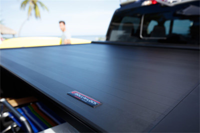 Roll-N-Lock Retractable (Electric) Tonneau Cover, Aluminum Slats - 2022-2026 Toyota Tundra 5ft 7in Bed w/o Storage Boxes - RC575E