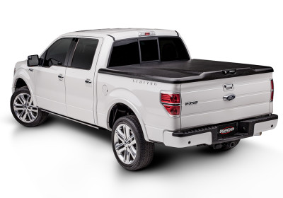 Undercover LUX Hard Folding Tonneau Cover, Aluminum Panels for 2021-2026 Ford F-150 Ext / 2021-2026 Crew Cab 6.5ft - Black Textured - Part #UC2218