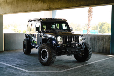 DV8 Offroad 2018-2025 Jeep Wrangler JL Light Bar Mount