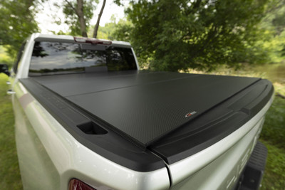 Access Hard Folding Tonneau Cover, Aluminum Panels - Folding Hard - Carbon Fiber - 2022-2026 Rivian R1T 4ft 6in Bed (w/ OEM Tonneau Track) - B5080019