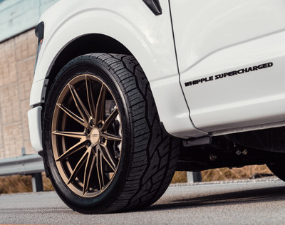Vossen HFX-2 Bronze Wheel 22x9.5 | 6x135 BC - fits Ford F-150 2004-2026, Ford F-150 Raptor 2010-2026, Ford Expedition 2003-2026, Lincoln Navigator 2003-2026