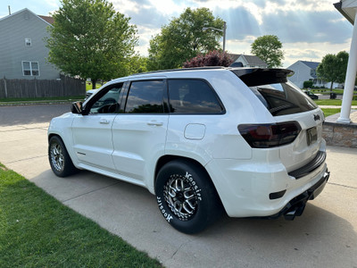 Weld Racing Laguna Beadlock Drag TrackHawk SRT Jeep Wheel 17x10 | 5x127 BC (5x5) | +38 Offset | 7.00 Backspacing - fits Jeep Grand Cherokee SRT 2006-2021, Jeep Grand Cherokee Trackhawk 2018-2021, Dodge Durango SRT 2018-2026, Jeep Wrangler JL 2018-2026, Jeep Wrangler JK 2007-2018, and 10 more