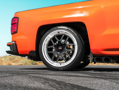 Weld Racing Silverado Sierra Solana Black Wheel 22x10.5 | 6x139.7 BC (6x5.5) | +32 Offset | 7.00 Backspacing - fits Chevrolet Silverado 1500 1999-2026, GMC Sierra 1500 1999-2026, Chevrolet Tahoe 1992-2026, Chevrolet Suburban 1992-2026, GMC Yukon 1992-2026, and 25 more