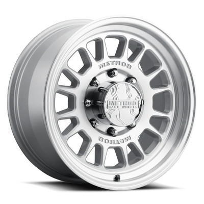 Method Race Wheels Method MR318 Machined Wheel 18x9 | 8x180 BC | +18 Offset - fits Chevrolet Silverado 2500HD 2011-2026, Chevrolet Silverado 3500HD SRW 2011-2026, GMC Sierra 2500HD 2011-2026, GMC Sierra 3500HD SRW 2011-2026
