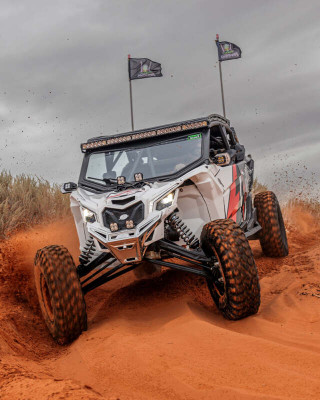 Elektric Offroad 2017+ Can Am X3 Maverick Billet Front Winch Bumper Anodized Clear