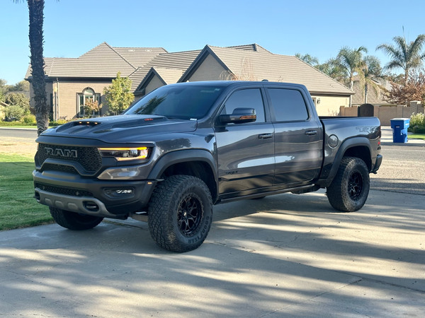 Weld Off-Road Ledge 6 Wheel Satin Black 18x9 | 6x139.7 BC (6x5.5) | +1 Offset - fits Chevrolet Silverado 1500 1999-2026, GMC Sierra 1500 1999-2026, Chevrolet Tahoe 1992-2026, Chevrolet Suburban 1992-2026, GMC Yukon 1992-2026, and 25 more