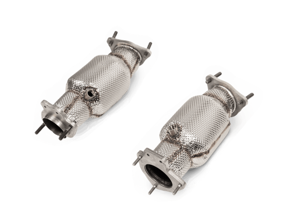 Akrapovic 2020-2024 Chevrolet Corvette C8 Link Pipe Set w/Catalytic Converter (SS)
