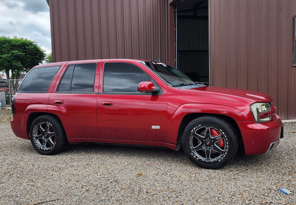 WELD Ventura 6 Beadlock Drag Gloss Black Wheel with Milled Spokes 20x11 | 6x127 BC (6x5) | +36 Offset | 7.375 Backspacing - S90901181P36  for 2006, 2007, 2008, 2009 Chevrolet TrailBlazer SS