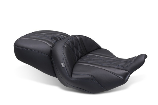 Mustang Motorcycle 2023-2025 Harley Davidson CVO Road Glide (ST) Super Touring Standard Reach One-Piece, 2 UP Black Standard Accessory product photo