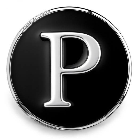 black snap jewelry charm with a silver letter P on a black enamel background and a silver rim