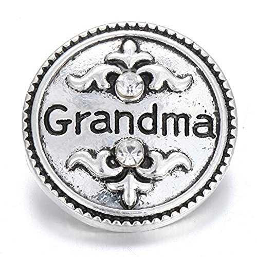 Silver SnapAccents round snap jewelry charm with "Grandma" text, decorative fleur-de-lis design, and clear rhinestone accents, perfect for personalized snap bracelets, necklaces, or accessories gift for grandmothers.