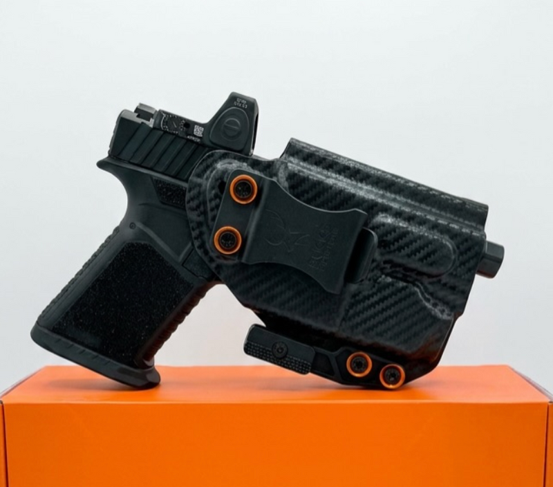 How Kydex Performs in Extreme Heat, Cold, and Humidity