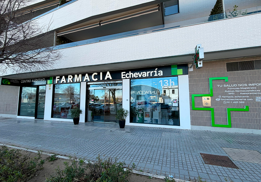 imagen fachada 2 farmacia echeverría