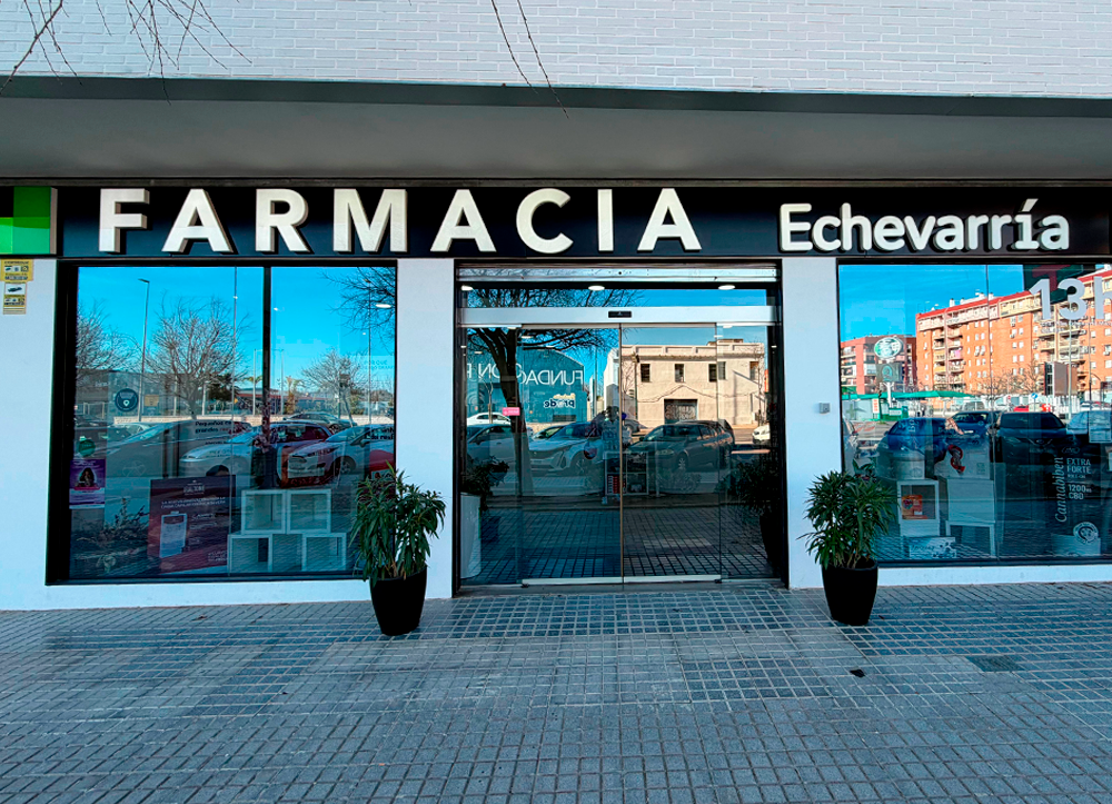 imagen fachada farmacia echeverría