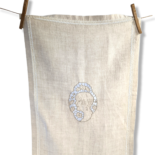 Linen Cameo Hand Towels