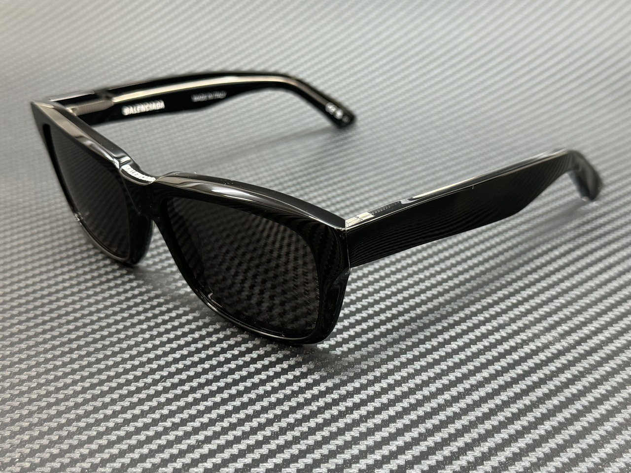 BALENCIAGA BB0346S 001 Black Grey Unisex Medium 55 mm Sunglasses display picture 1