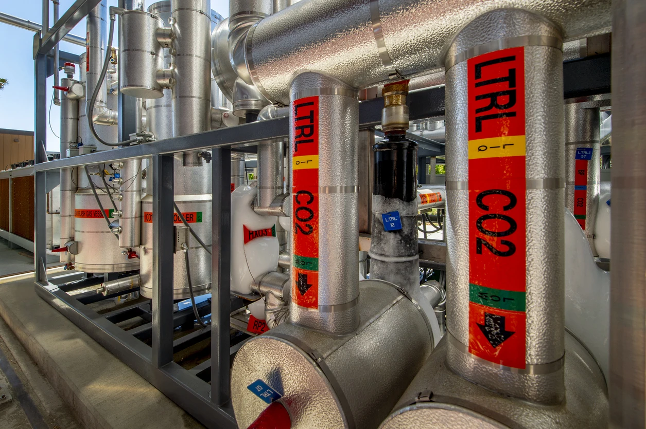 Facility label application