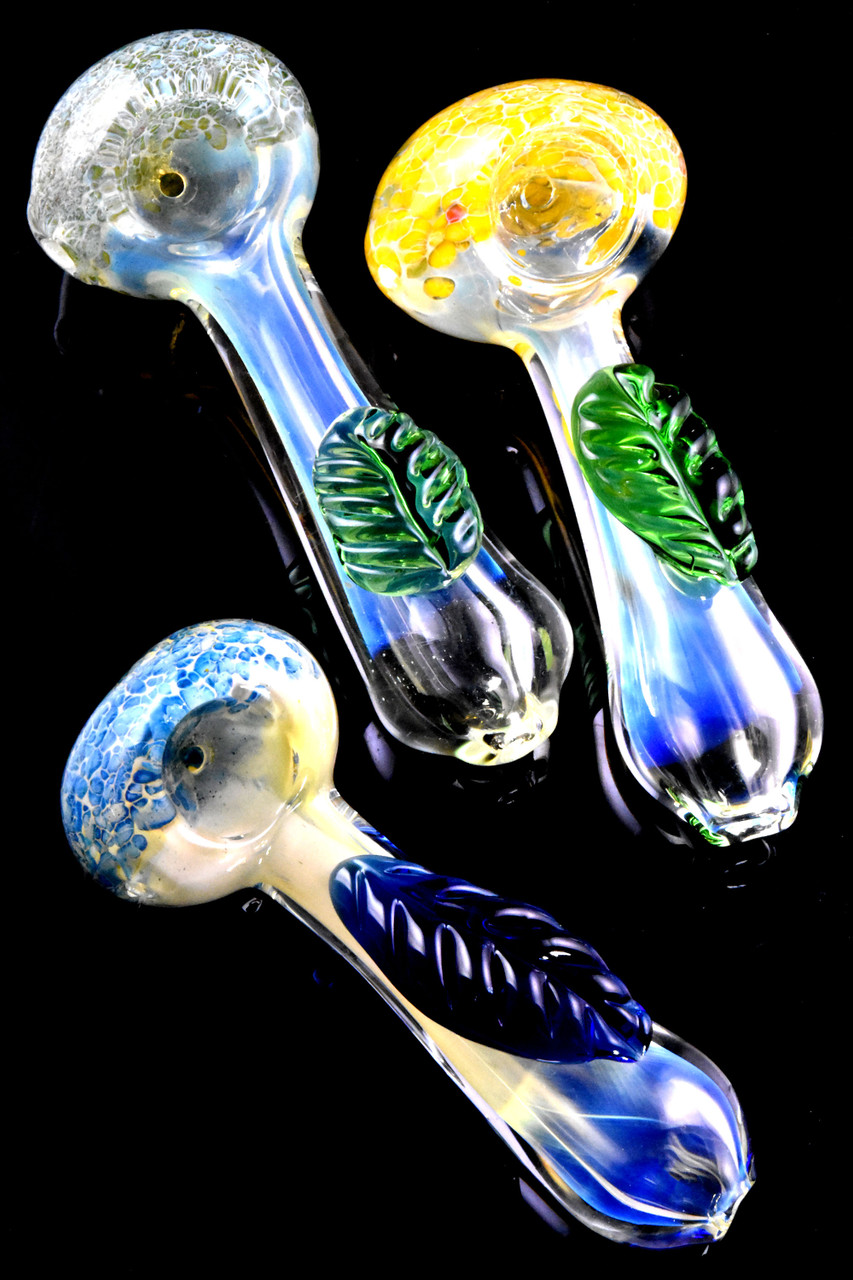 Color Changing Leaf Glass Pipe P2690 Wholesale Hand Pipes